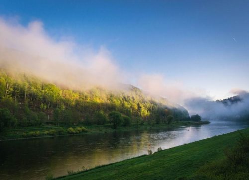 Куда текут реки? Окружающий мир