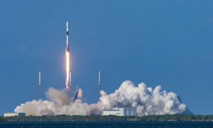 Amazon арендует Falcon 9 для запуска спутников Kuiper