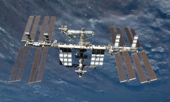МКС разминулась с опасным космическим мусором
