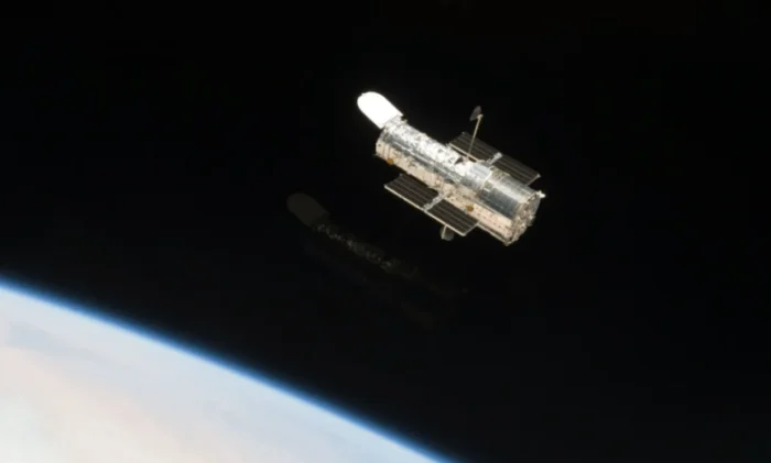 Сбой гироскопа вынудил «Хаббл» временно остановить наблюдения