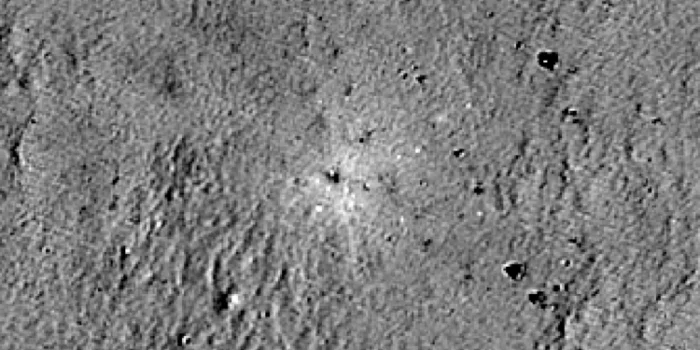 Найдены кратеры от падения лунного модуля ispace на Луне