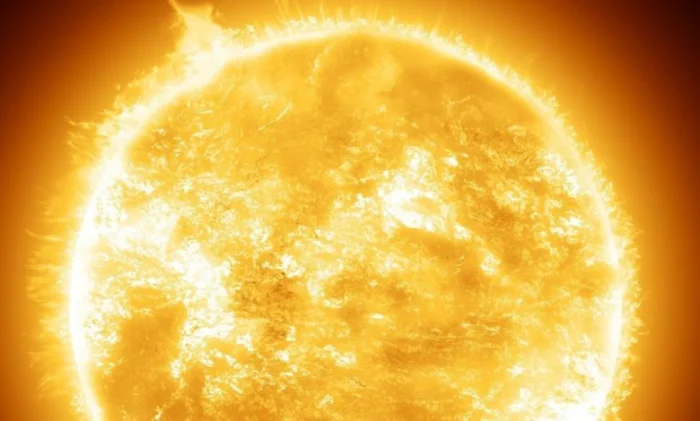 Какого цвета на самом деле наше Солнце?