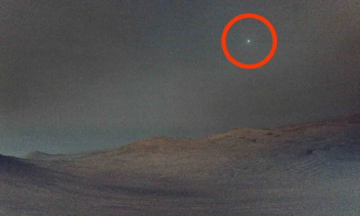 Perseverance сфотографировал загадочную вспышку в небе Марса