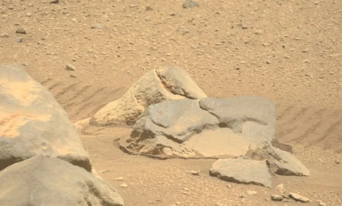 Жизнь на Марсе может скрываться глубоко под поверхностью