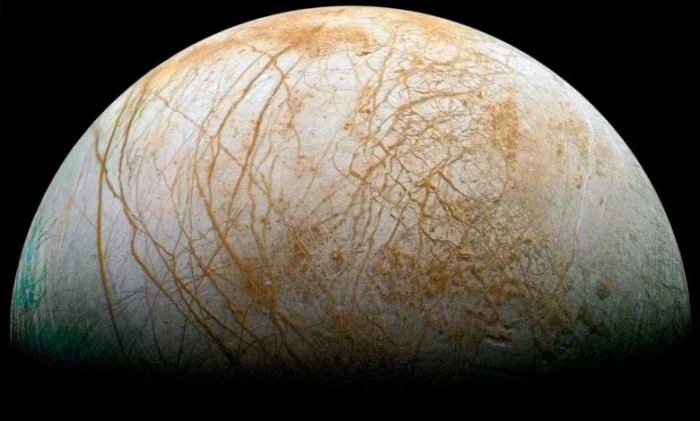 Могла ли жизнь существовать в океане Европы