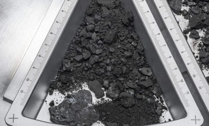 В пробах с Бенну нашли сахар, резину и следы взрыва сверхновой