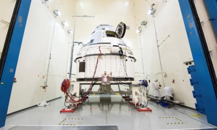 Первый полет Starliner с экипажем перенесен на июль
