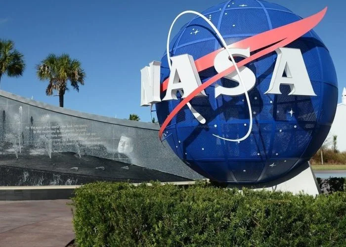 Лунная программа «Артемида» получила график до 2024 года