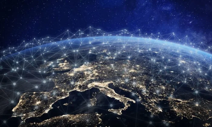 Amazon просит FCC отклонить проект Starlink 2-го поколения