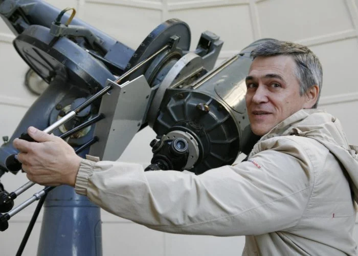 Лекция Сурдина: что скрывают малые тела Солнечной системы