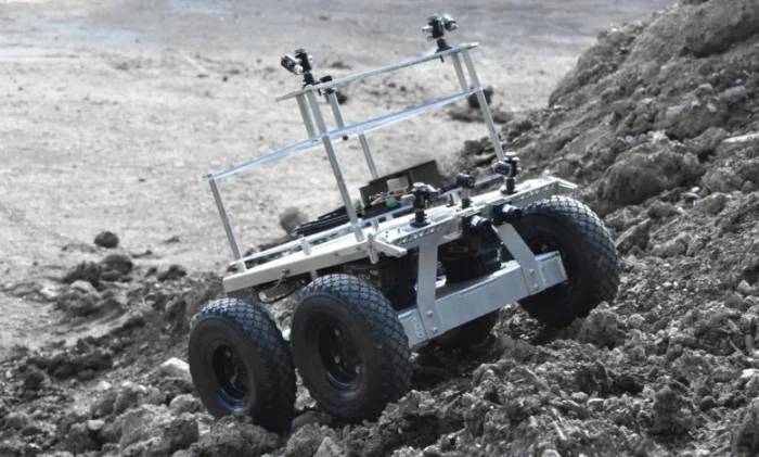 MoonRanger отправится на Луну в 2022 году на поиски воды