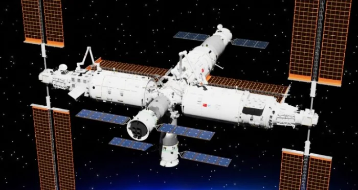 Китайский экипаж «Шэньчжоу-21» приступил к полугодовой миссии на орбите