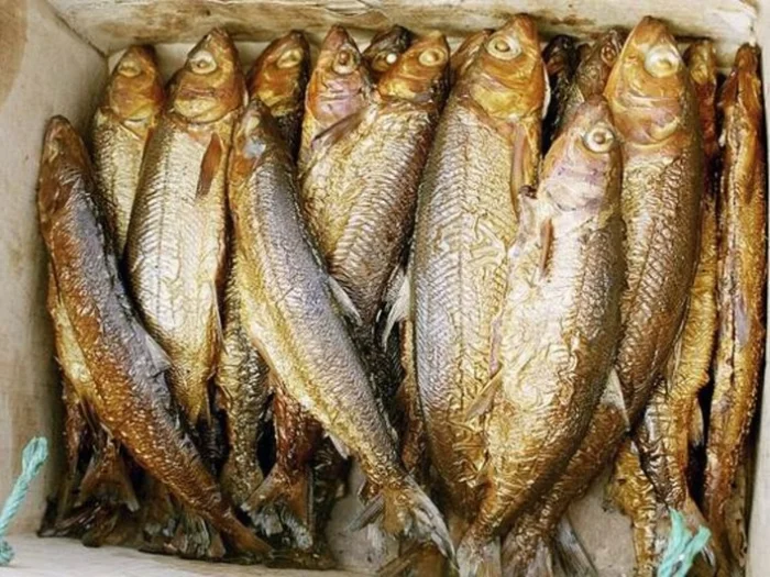 Копченый байкальский омуль